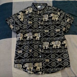 Unmens button up shirt